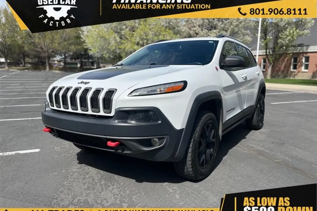 2017 Jeep Cherokee Trailhawk photo 1
