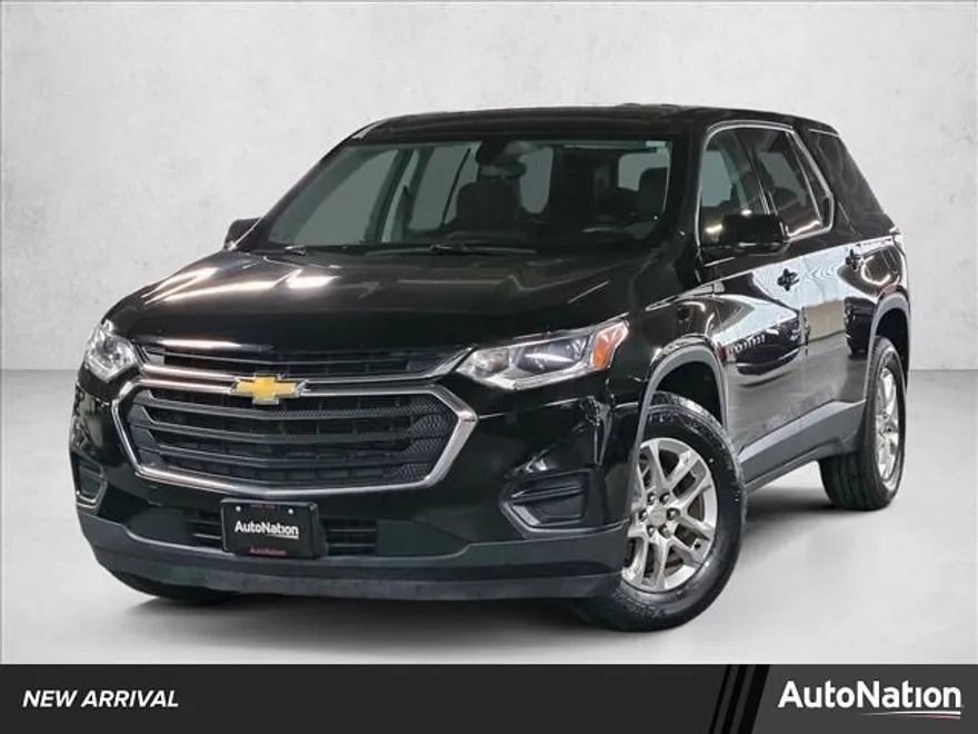 2020 Chevrolet Traverse LS 1LT photo 1