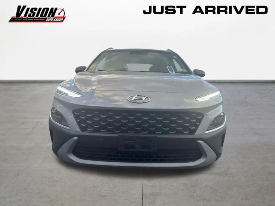 2023 Hyundai Kona SEL photo 1
