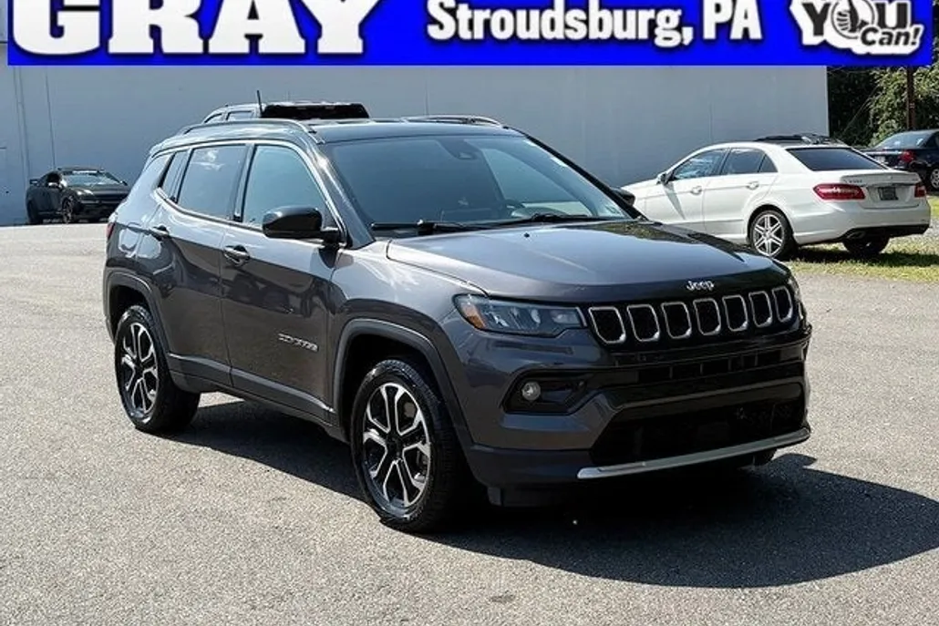 2023 Jeep Compass Limited photo 1