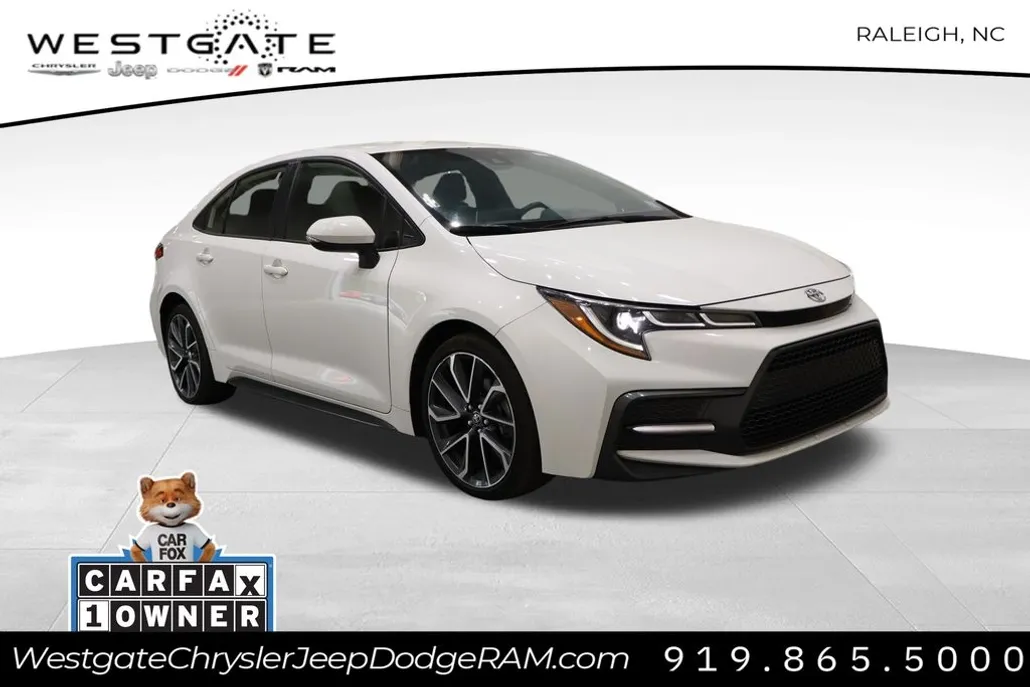 2021 Toyota Corolla SE photo 1