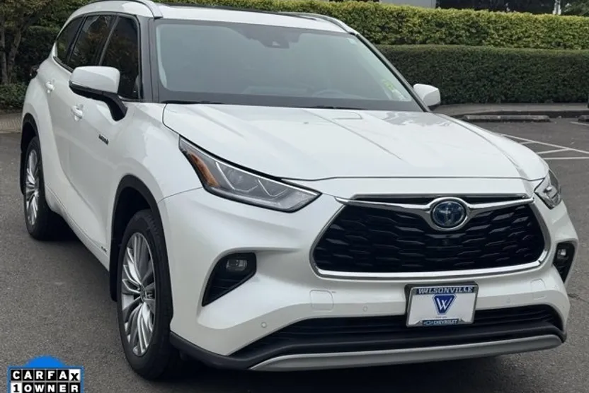 2021 Toyota Highlander Hybrid Platinum photo 1