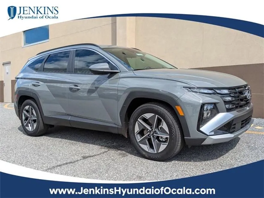2025 Hyundai Tucson SEL photo 1