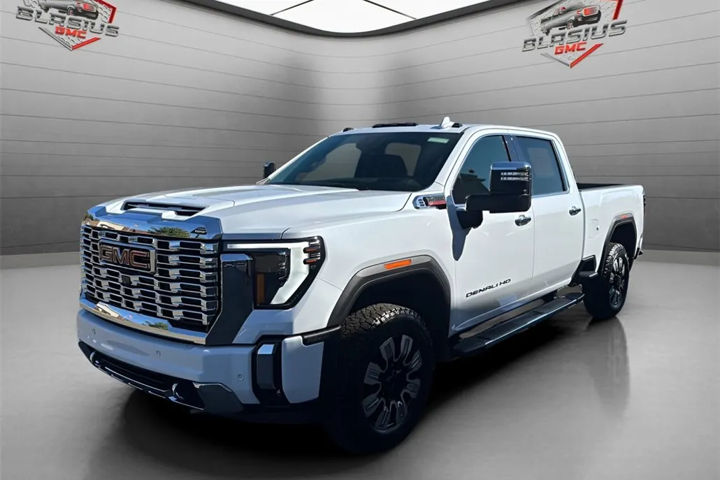 2026 Gmc Sierra 2500 HD Denali photo 1