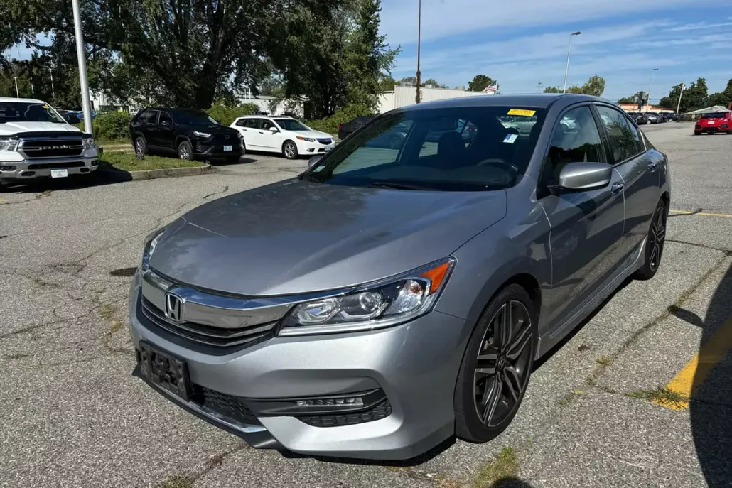 2016 Honda Accord Sport photo 1