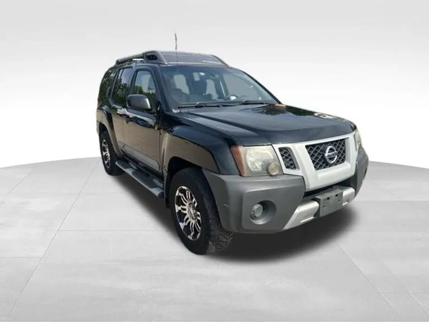 2011 Nissan Xterra S photo 1
