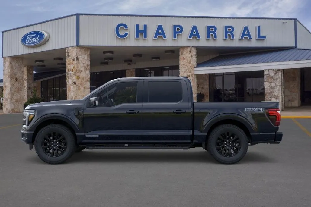 2025 Ford F-150 Lariat photo 1