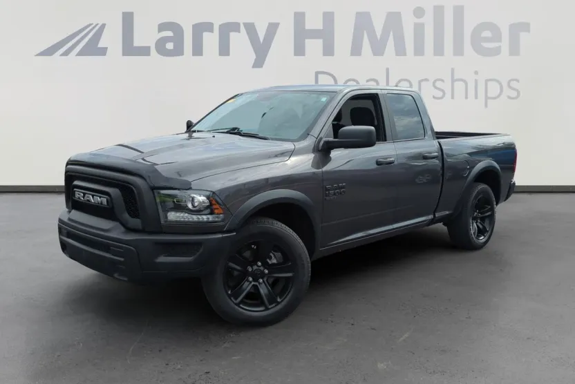 2022 Ram 1500 Classic SLT photo 1