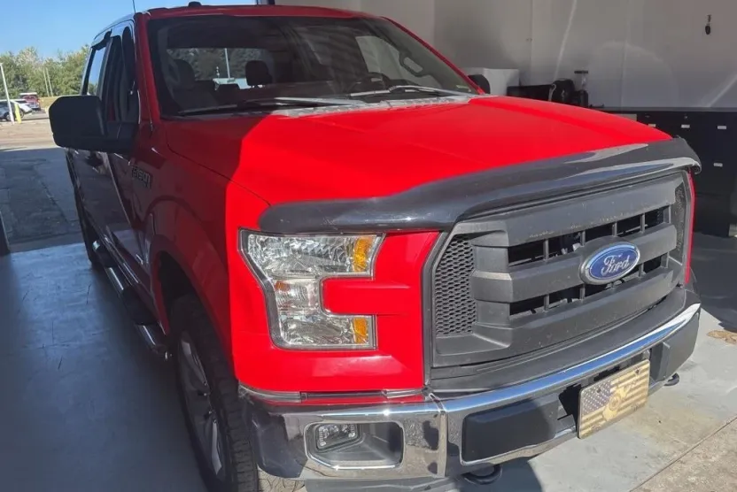 2016 Ford F-150 XL photo 1