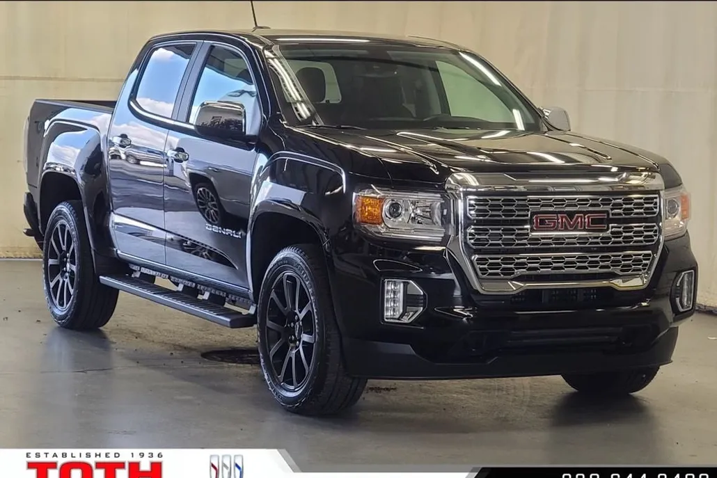 2022 Gmc Canyon Denali photo 1
