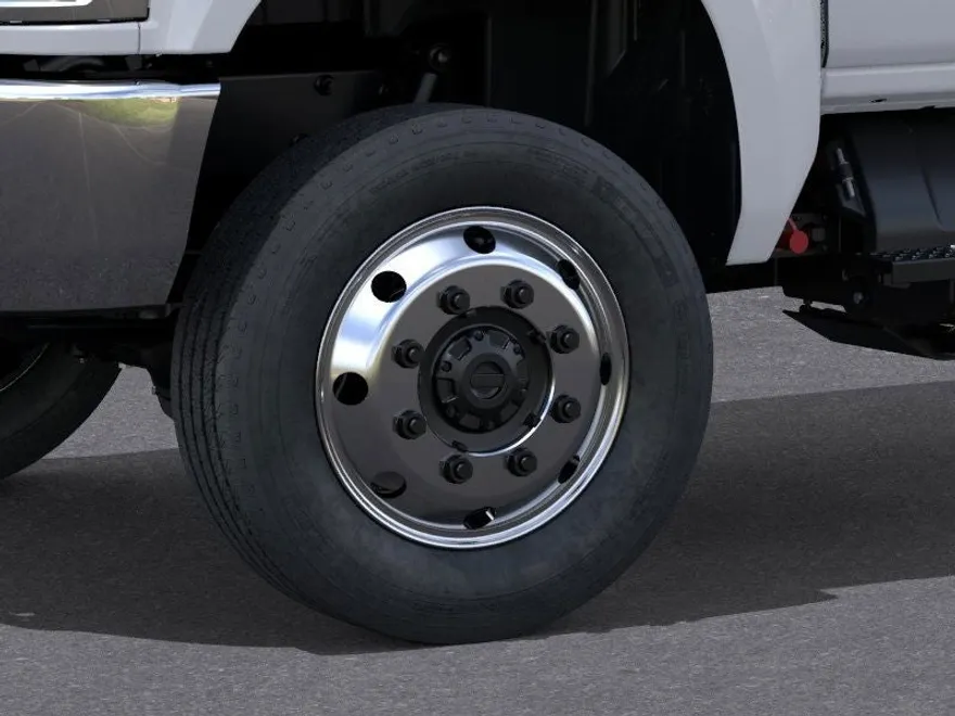 2025 Chevrolet Silverado 6500HD Work Truck photo 1