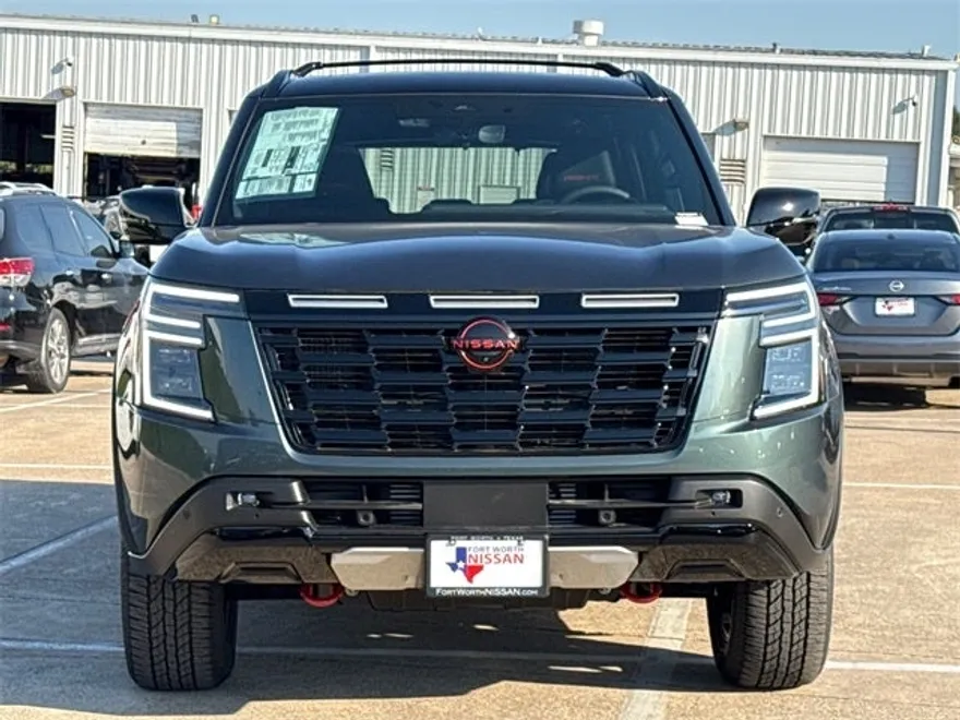 2026 Nissan Armada photo 1