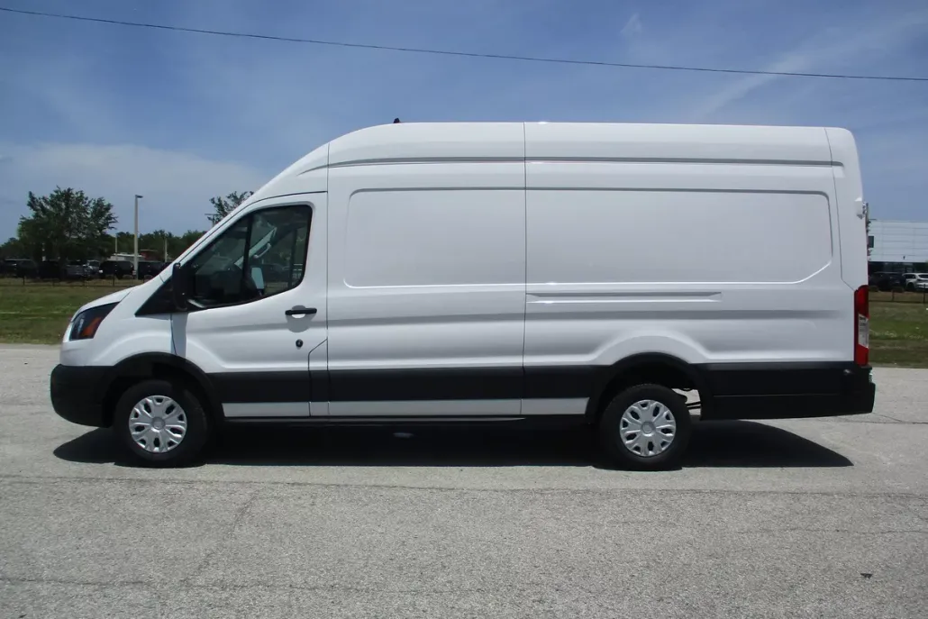 2025 Ford Transit Cargo Van photo 1