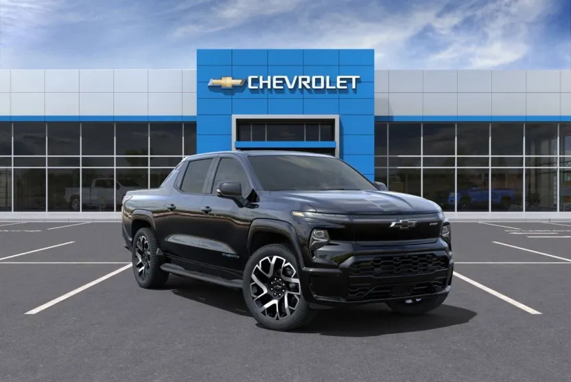 2024 Chevrolet Silverado EV RST photo 1
