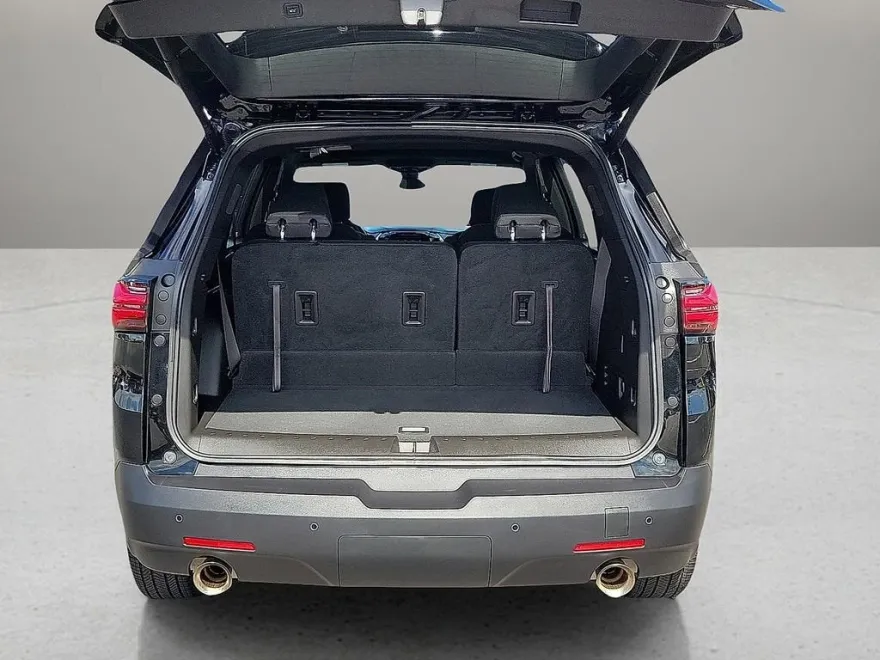 2022 Chevrolet Traverse Cloth photo 1