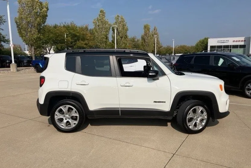 2023 Jeep Renegade Limited photo 1