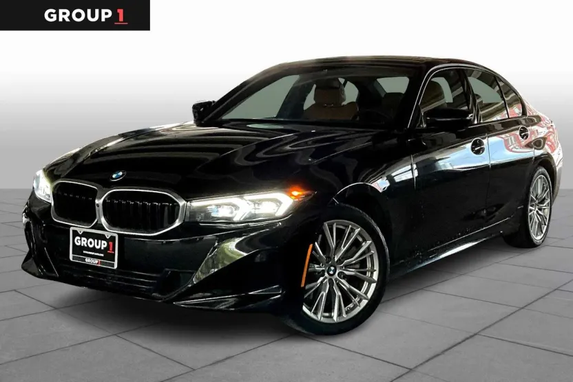 2023 Bmw 330i photo 1