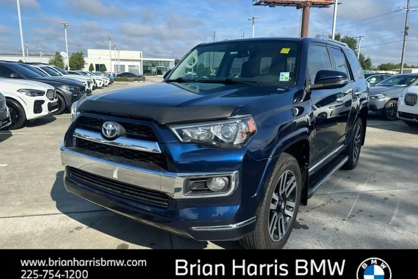 2016 Toyota 4Runner SR5 Premium photo 1