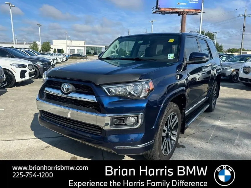 2016 Toyota 4Runner SR5 Premium photo 1