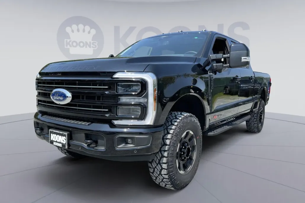 2025 Ford F-250 photo 1