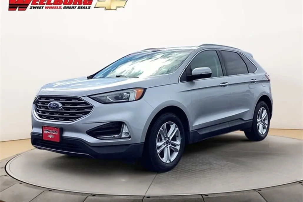 2019 Ford Edge SEL photo 1
