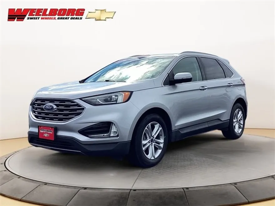 2019 Ford Edge SEL photo 1