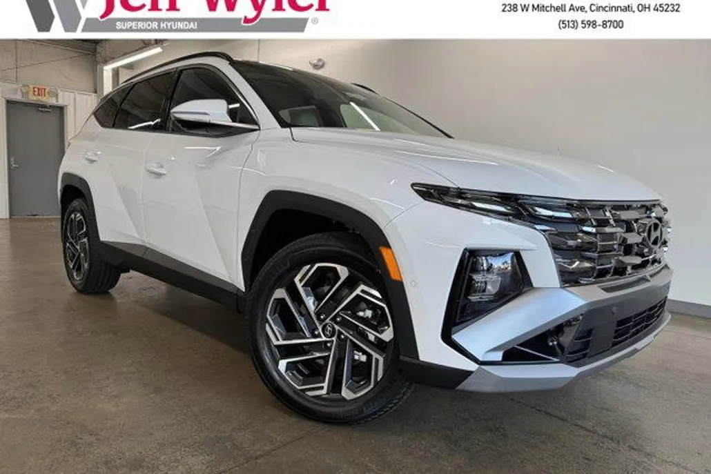 2025 Hyundai Tucson Limited photo 1