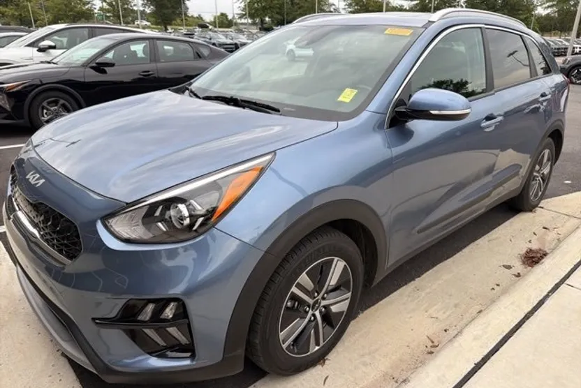 2022 Kia Niro EX Premium photo 1