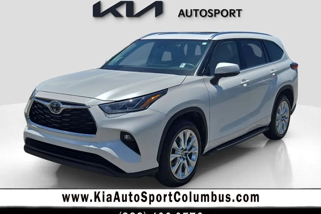 2023 Toyota Highlander Limited photo 1