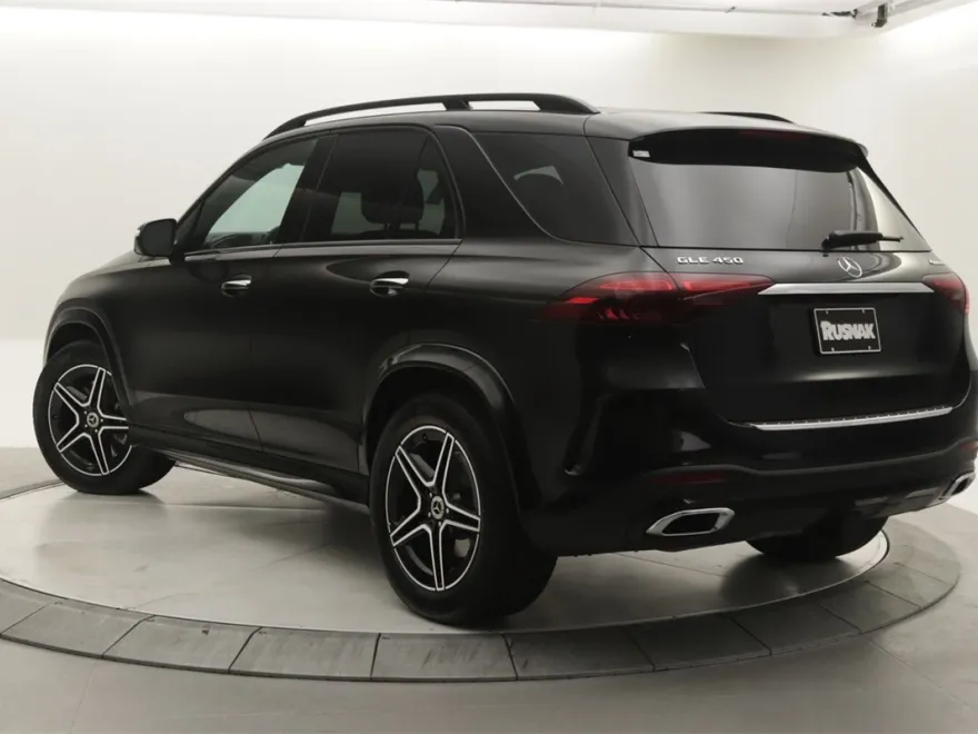 2025 Mercedes Benz GLE 450 4MATIC photo 1