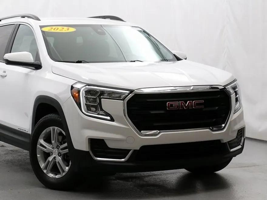 2023 Gmc Terrain SLE photo 1