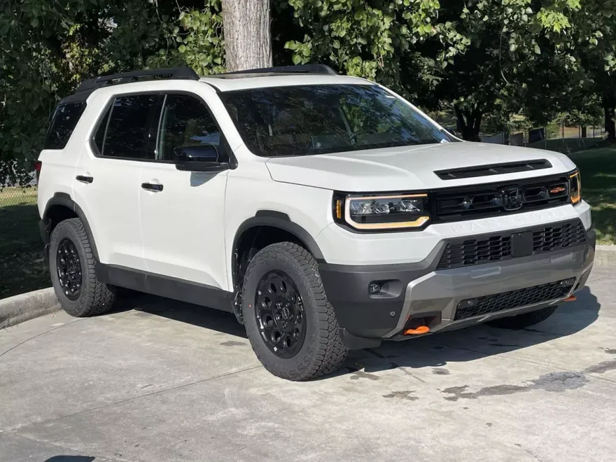 2026 Honda Passport TrailSport Elite photo 1