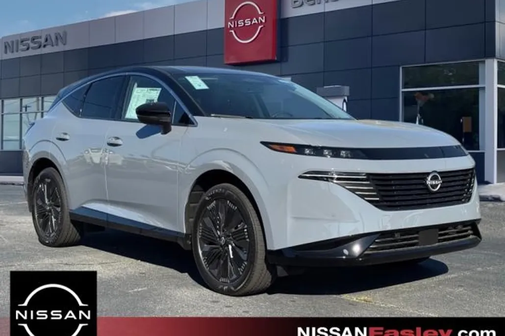 2025 Nissan Murano Platinum photo 1