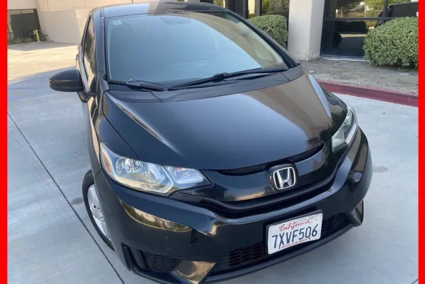 2017 Honda Fit LX photo 1