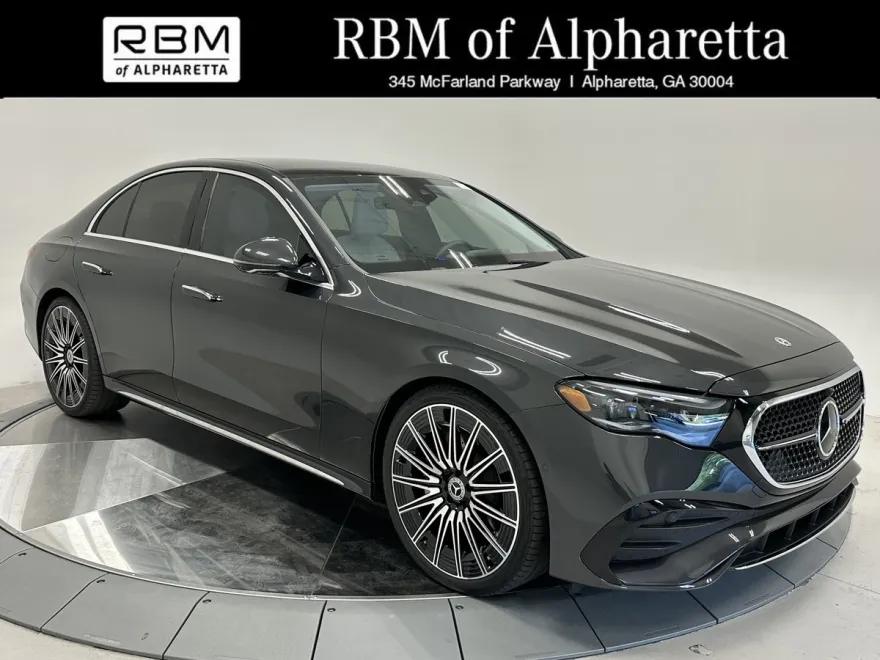 2025 Mercedes Benz E 450 4MATIC photo 1