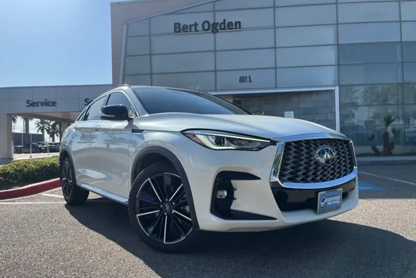 2023 Infiniti QX55 Luxe photo 1