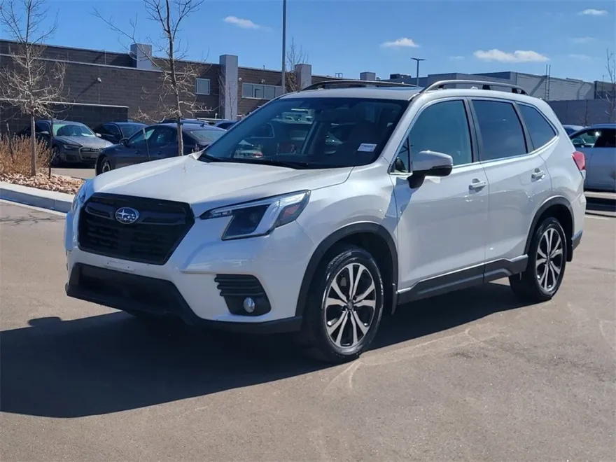 2022 Subaru Forester Limited photo 1