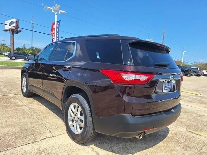 2021 Chevrolet Traverse Cloth photo 1