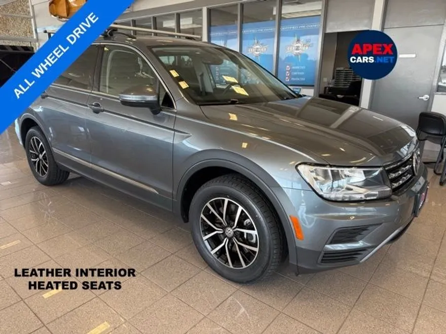 2021 Volkswagen Tiguan SE photo 1