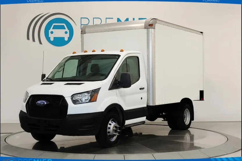 2022 Ford Transit photo 1