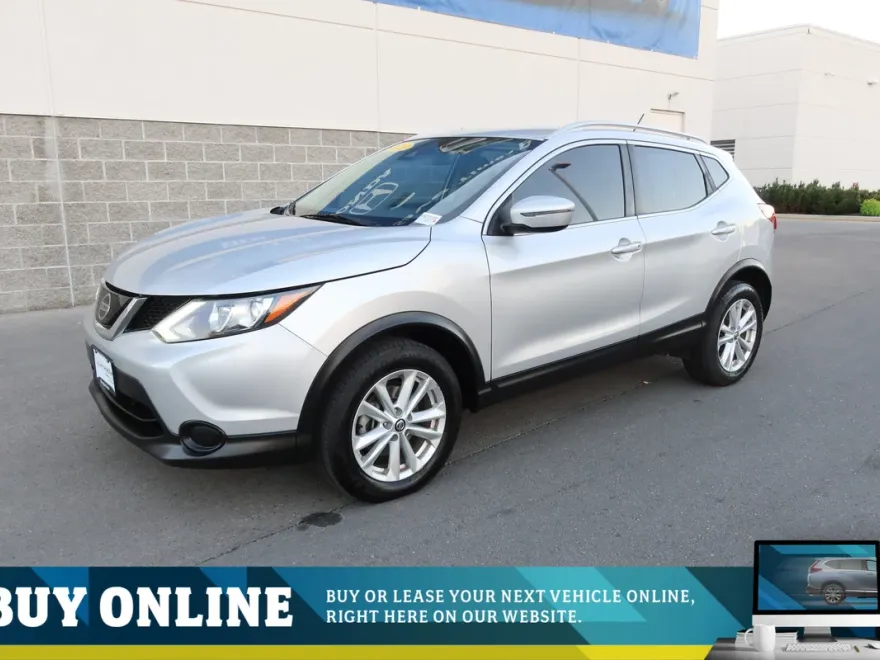 2019 Nissan Rogue Sport SV photo 1