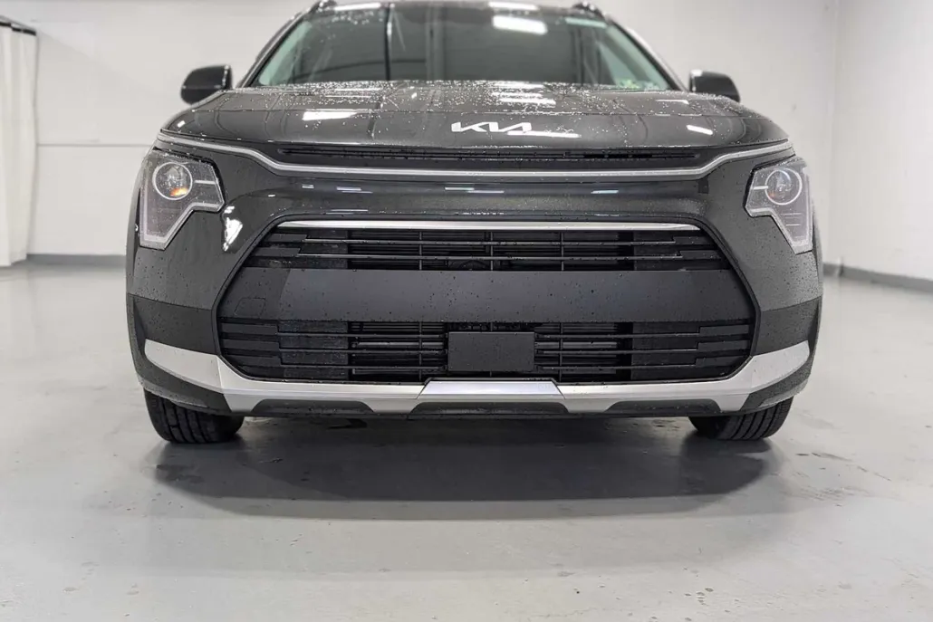 2025 Kia Niro EX photo 1