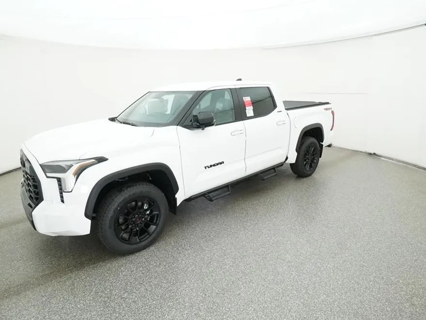 2025 Toyota Tundra Limited CrewMax photo 1