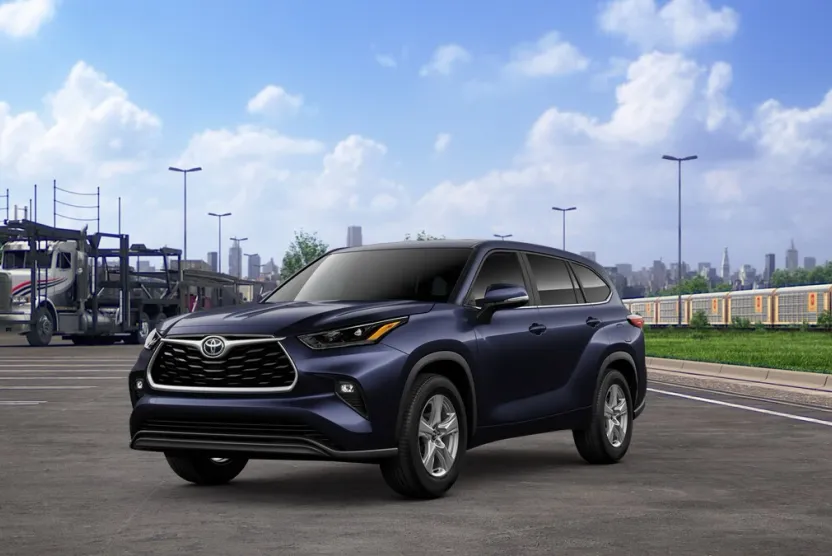 2025 Toyota Highlander XLE Limited photo 1