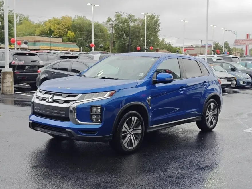 2021 Mitsubishi Outlander Sport SE photo 1