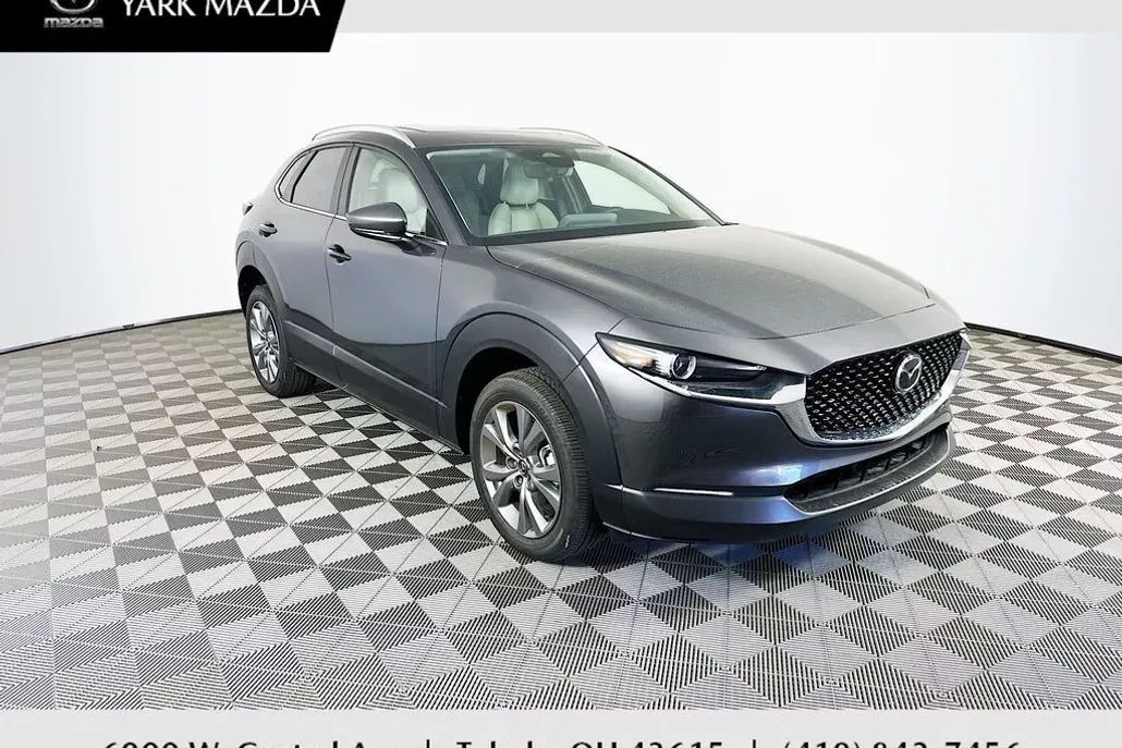 2025 Mazda CX-30 2.5 S Preferred photo 1