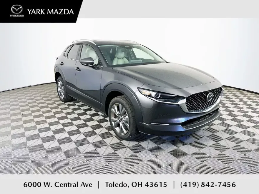 2025 Mazda CX-30 2.5 S Preferred photo 1