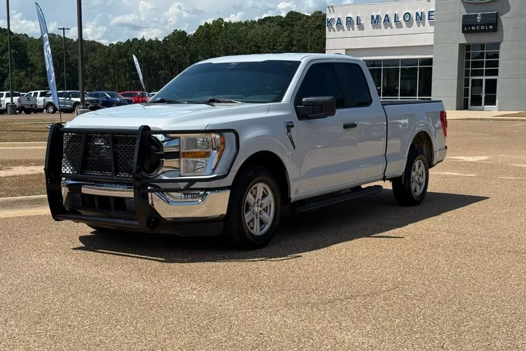 2022 Ford F-150 XLT photo 1