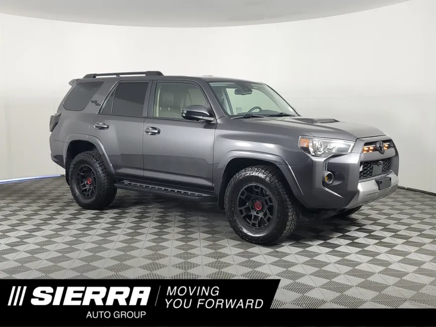 2022 Toyota 4Runner TRD Premium photo 1