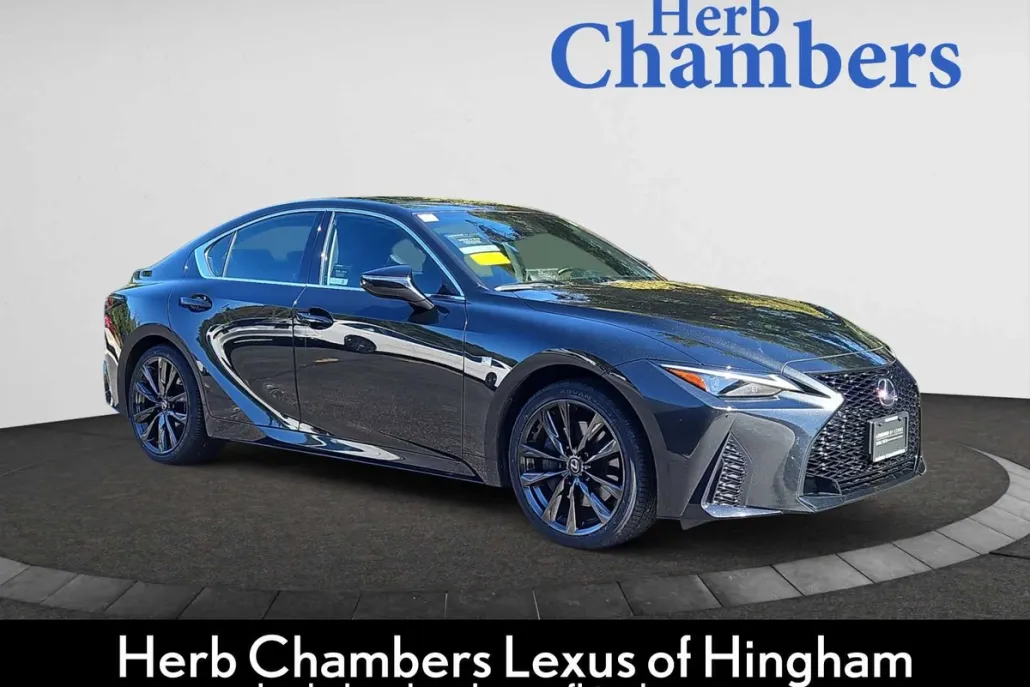 2023 Lexus IS 350 F SPORT photo 1